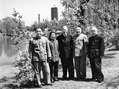 实事求是 鞠躬尽瘁——献身教育事业的江隆基