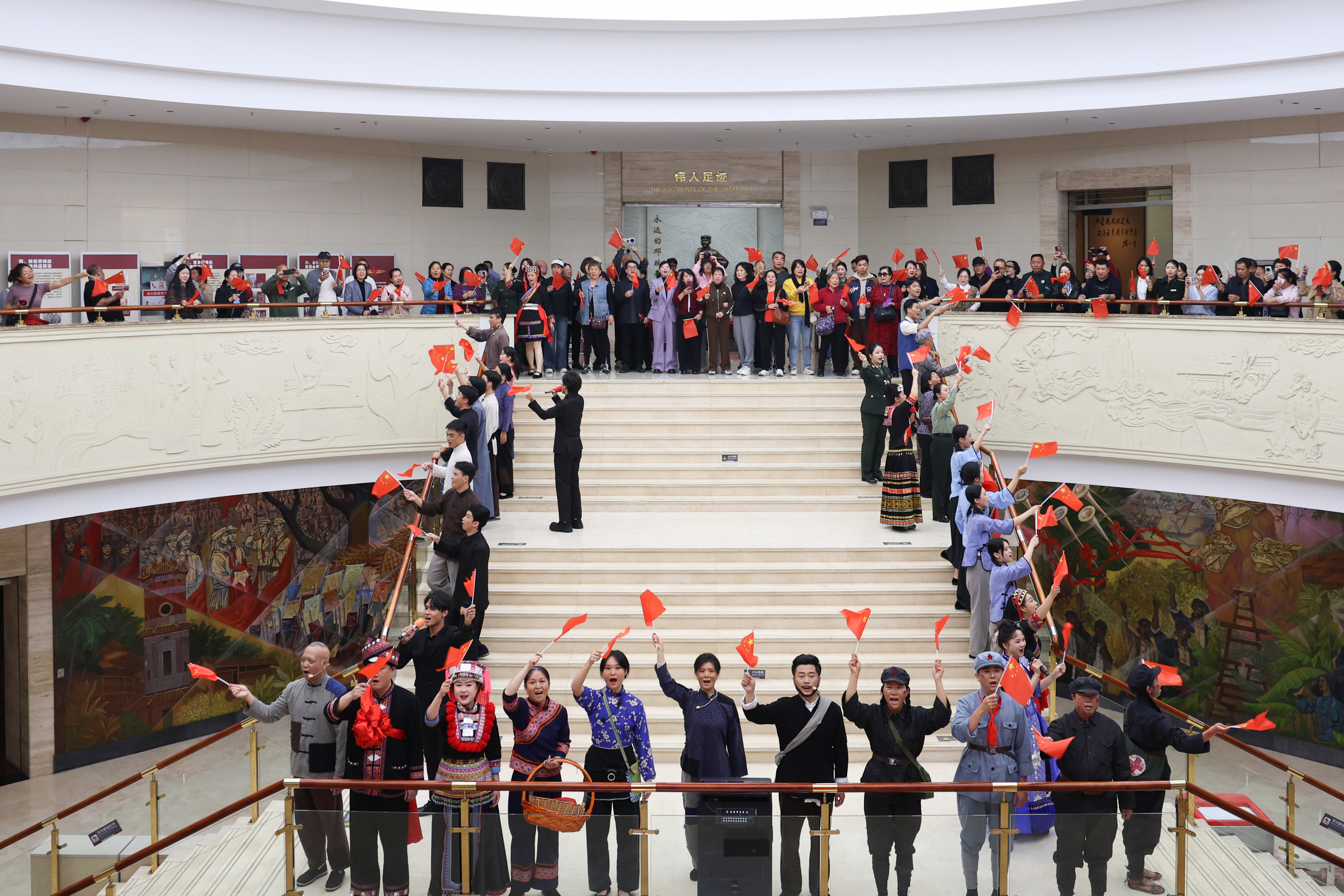 广西百色：沉浸式“大思政课”让历史“活”起来